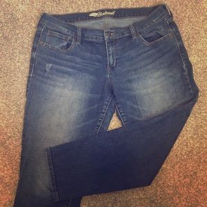 Old Navy Boyfriend Crop Jean